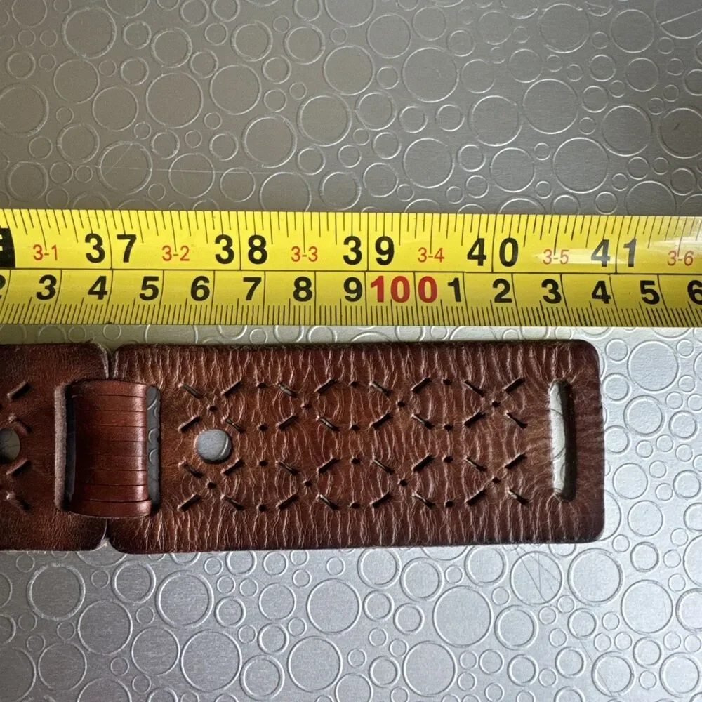 Vintage The Buckle Brown Leather Cutout Belt  Womens L Style GH9173 Western